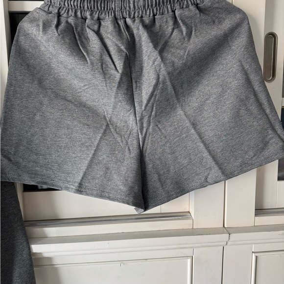 Gray Crew Neck Sweater - Picture 5 of 10